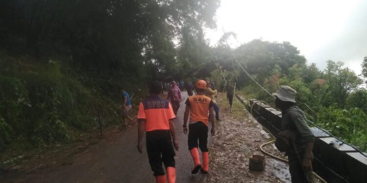 Jalan Raya Batusangkar-Bukittinggi sudah bisa diakses (foto: istimewa)