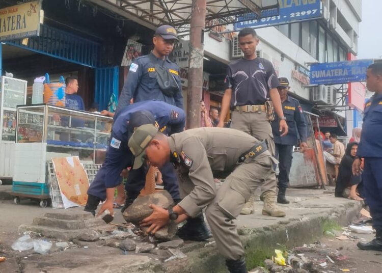 Satpol PP Kota Padang