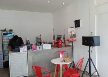 Kopinative, Coffe Shop 24 jam di Padang