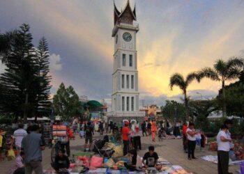 Jam Gadang Bukittinggi (foto: istimewa)