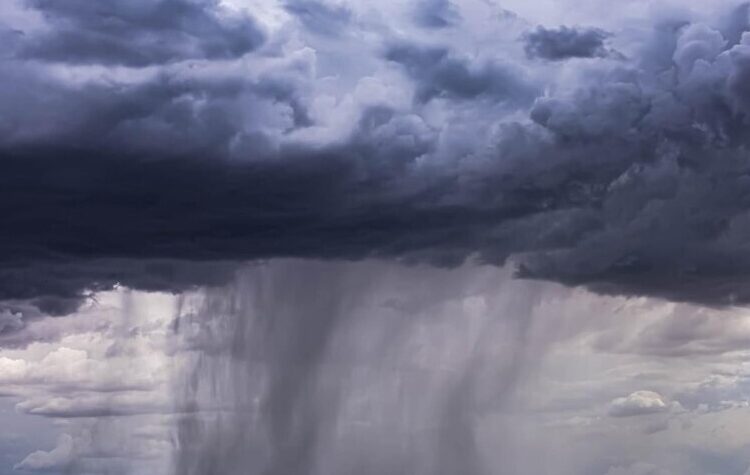 ilustrasi hujan badai (foto: pexels)