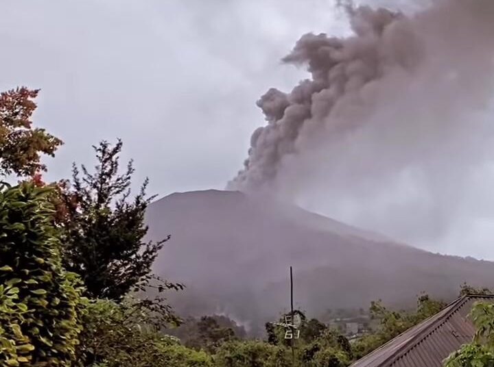 Gunung Marapi
Foto: Instagram/@marapi2891mdpl