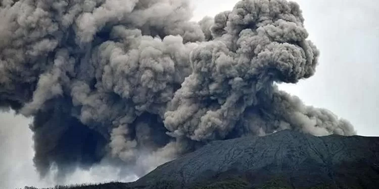 Gunung Marapi (foto: Istimewa)