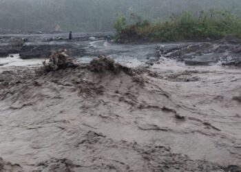 Banjir Lahar Dingin (foto: ANTARA)