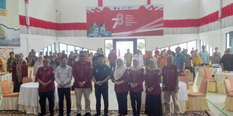 Sijunjung menjadi tuan rumah Desk Forum Perangkat Daerah Penyusunan Rancangan Awal RenJa Biro Administrasi Pembangunan Setda Provinsi Sumbar Tahun 2025 (foto: Pemkab Sijunjung)