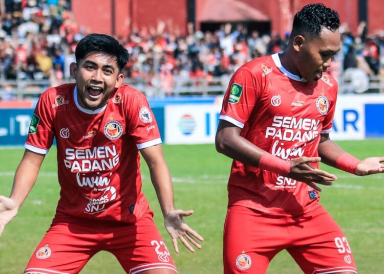 Semen Padang FC melangkah ke Final Liga 2 usai mengalahkan Malut United FC 1-0 di Stadion Agus Salim, Kamis (29/2).