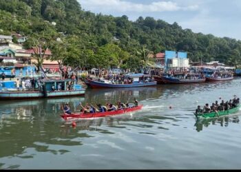 Festival Muaro Padang Selaju Sampan (foto: Pemko Padang)