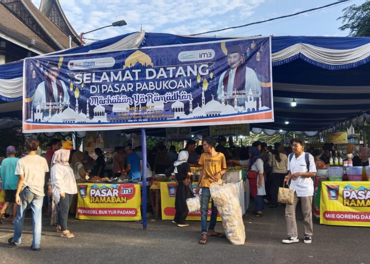 Pasar Pabukoan di Kota Padang (Foto: Humas Pemko Padang)