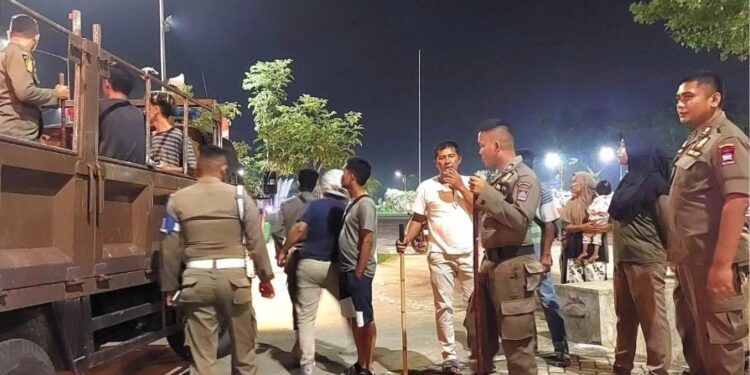 2 remaja yang hendak balap liar diamankan Satpol PP Kota Padang (foto: Humas Satpol PP Kota Padang)