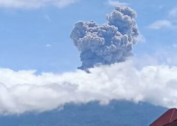 Ilustrasi Gunung Marapi erupsi (Foto: Google)