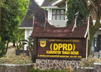 DPRD Tanah Datar