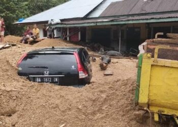 Pasca banjir di Pesisir Selatan