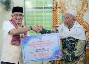 Ketua DPRD Sumbar pada agenda Safari Ramadan di Masjid Arsyad Nankodok Kelurahan Tigo Koto Dibaruah kota Payakumbuh