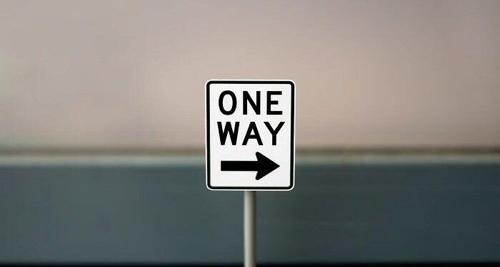 Ilustrasi One Way (Freepik)