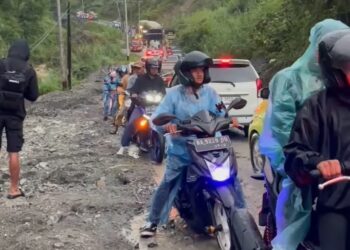 Jalan Nasional di Nagari Aie Dingin Kabupaten Solok