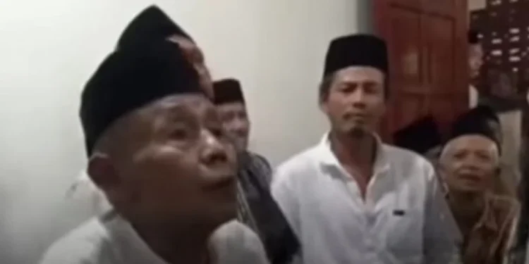 Gambar tangkapan layar video viral.