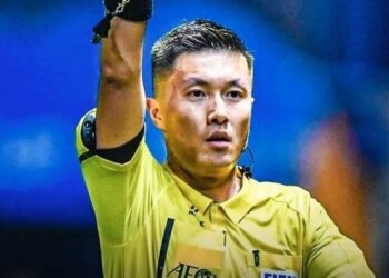 Wasit Shen Yin Hao, pada pertandingan Indonesia vs Uzbekistan (foto: istimewa)