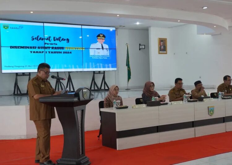 Diseminasi Audit Kasus Stunting di Kota Padang Panjang.