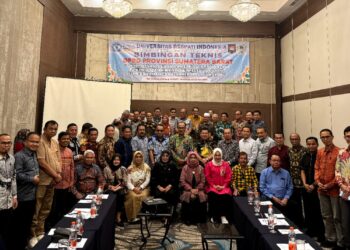 Bimbingan Teknis  Anggota DPRD Sumbar, Rabu (22/5) di Acacia Hotel Jakarta.