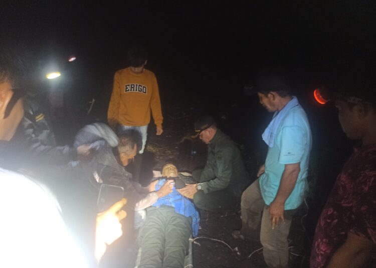 Seorang Anggota Polisi Kehutanan (Polhut) Provinsi Sumatera Barat, Haryanto (48) mengalami pingsan hingga meninggal dunia saat melakukan patroli bersama Polhut Kabupaten Pesisir Selatan