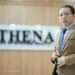 dr Richard Lee pemilik Klinik Athena Padang