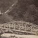 Jembatan kereta api runtuh akibat banjir Lembah Anai Sumatera Barat pada tahun 1904. (Foto: Cristian Benjamin Nieuwenhuis)