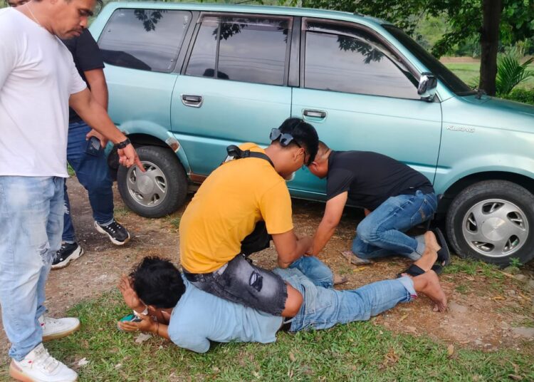 Penangkapan pengedar narkoba di Padang