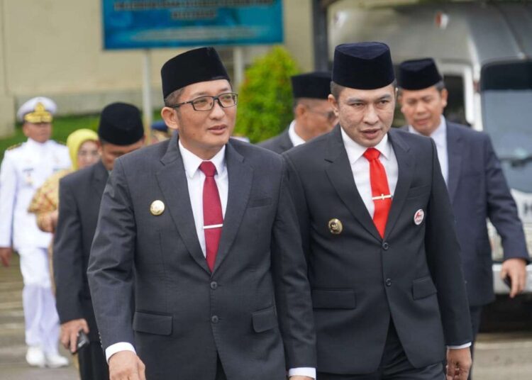 Wali Kota Padang Hendri Septa dan Wakil Wali Kota Ekos Albar