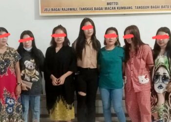 Tujuh perempuan penghibur diamankan dari salah satu kafe di Pasaman Barat. Foto: ist