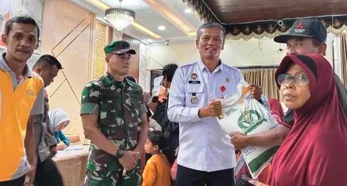 Penjabat (Pj) Wali Kota Pariaman ajak pemuda-pemudi kawal pendistribusian beras bantuan