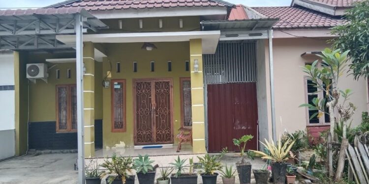 Rumah yang ditempati tergugat di Perumahan Pondok Indah, Balai Baru, Kuranji, Kota Padang. Ist