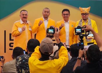 Audy Joinaldy resmi gabung partai Golkar, Sabtu (27/7). Ist