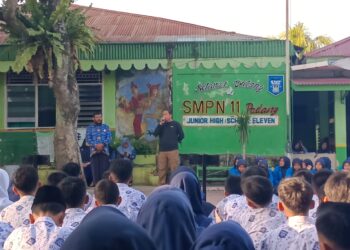 Sosialisasi pencegahan tawuran di kalangan pelajar SMP dan SMA oleh Polresta Kota Padang.