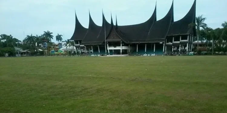 Lapangan Imam Bonjol di Kota Padang