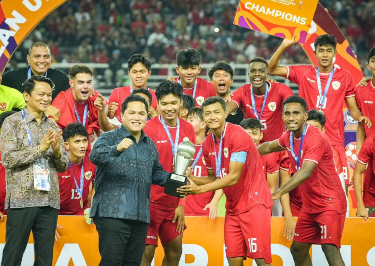 Timnas Indonesia usai menang 1-0 atas Thailand di Final Piala AFF U-19 (Foto: PSSI)