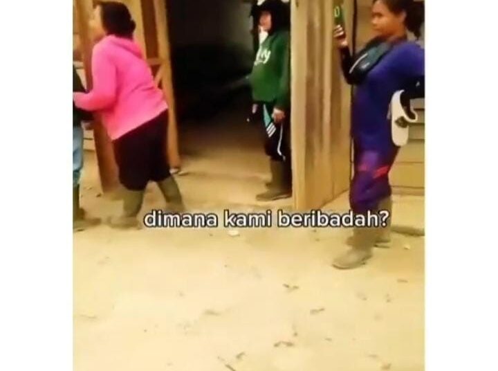 Tangkapan layar video viral bernarasi tempat ibadah diminta dibongkar di Dharmasraya.