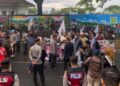 Aksi demo di depan Kantor KPU Payakumbuh, Kamis (12/9).