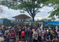 Aksi demo di depan Kantor KPU Payakumbuh, Kamis (12/9).