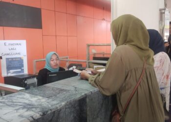 Foto: Situasi Kantor POS Cabang Utama Kota Padang