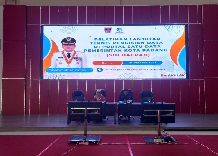 Pelatihan Lanjutan Teknis Pengisian Data di Portal Satu Data Pemerintah Kota Padang (foto: Diskominfo Padang)