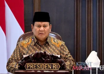 Presiden Prabowo Pimpin Rapat Kabinet Merah Putih Perdana di Istana