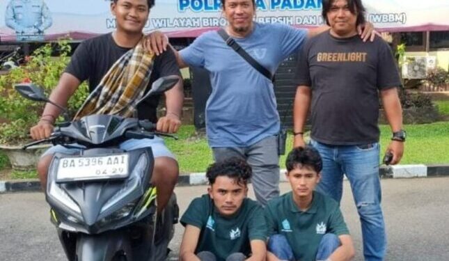 Pasangan gay di Padang ditangkap polisi karena ketahuan mencuri (foto: Ist)