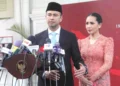 Raffi Ahmad dan istrinya Nagita Slavina usai upacara pelantikan Utusan Khusu Presiden (foto: JAWA POS)