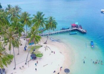 Pulau Sirandah, Kawasan Wisata Mandeh, Pesisir Selatan (foto: ist)