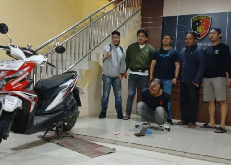 Pelaku penjambretan di Kota Bukittinggi diringkus polisi.
