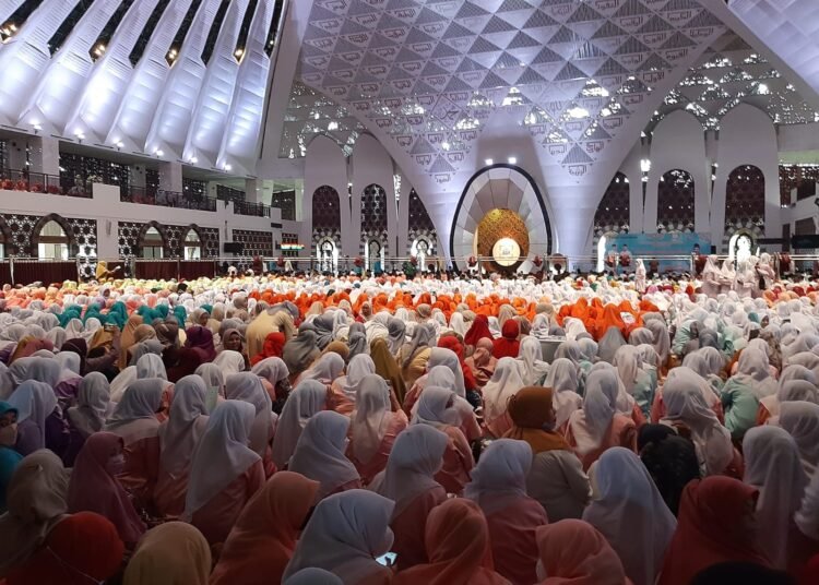 Pesantren Ramadhan di Masjid Syekh Ahmad Khatib Al-Minangkabawi Sumbar. Foto: Dokumentasi SMKN 6 Padang