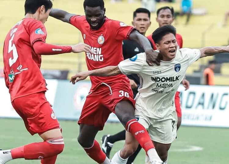 Semen Padang FC menjamu Persita Tangerang dalam laga lanjutan pekan ke-23 BRI Liga 1 di Stadion Agus Salim, Kota Padang pada Jumat (14/2) sore. Foto: Dok. Persita