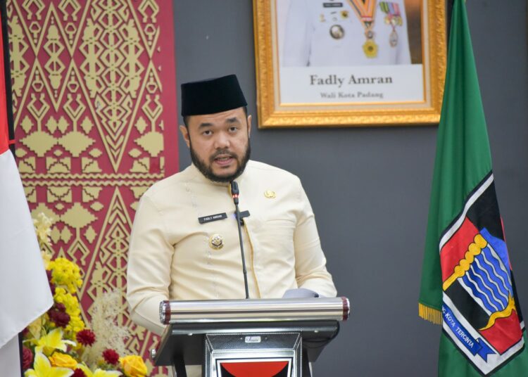 Wali Kota Padang Fadly Amran. (foto: Diskominfo Padang).