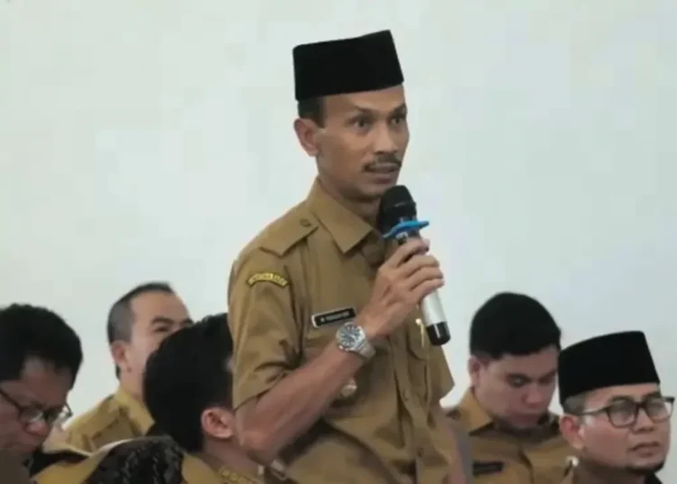 Wakil Bupati Solok Selatan, Yulian Efi. (Foto: Pemkab Solok Selatan).