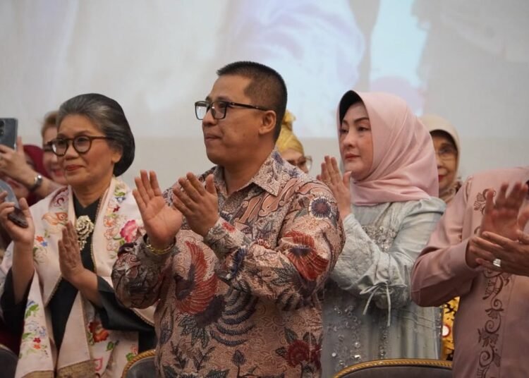 Wali Kota Padang Panjang, Hendri Arnis hadiri acara Halalbihalal yang digelar Indojalito Peduli. (Foto: Diskominfo Padang Panjang).